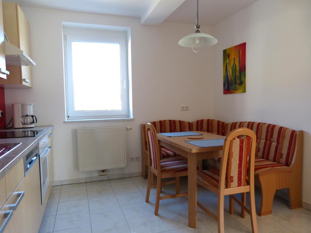 Ferienwohnung Kern Bodensdorf Camera foto
